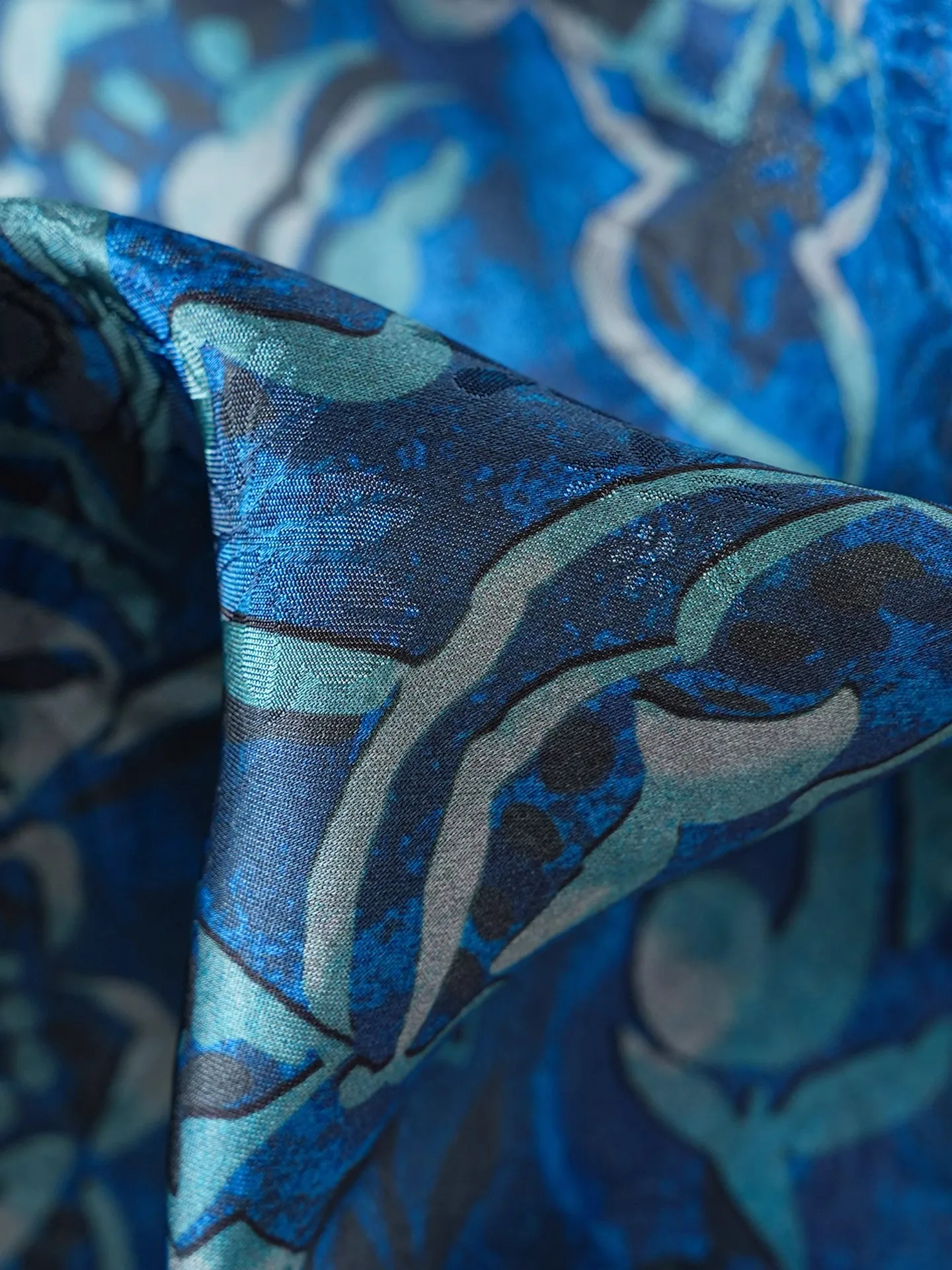 الأزهار المطبوعة الحرير الحرير البلوزات المرأة قصيرة الأكمام فضفاضة قمم خمر النمط الصيني شيونغسام أعلى المتضخم