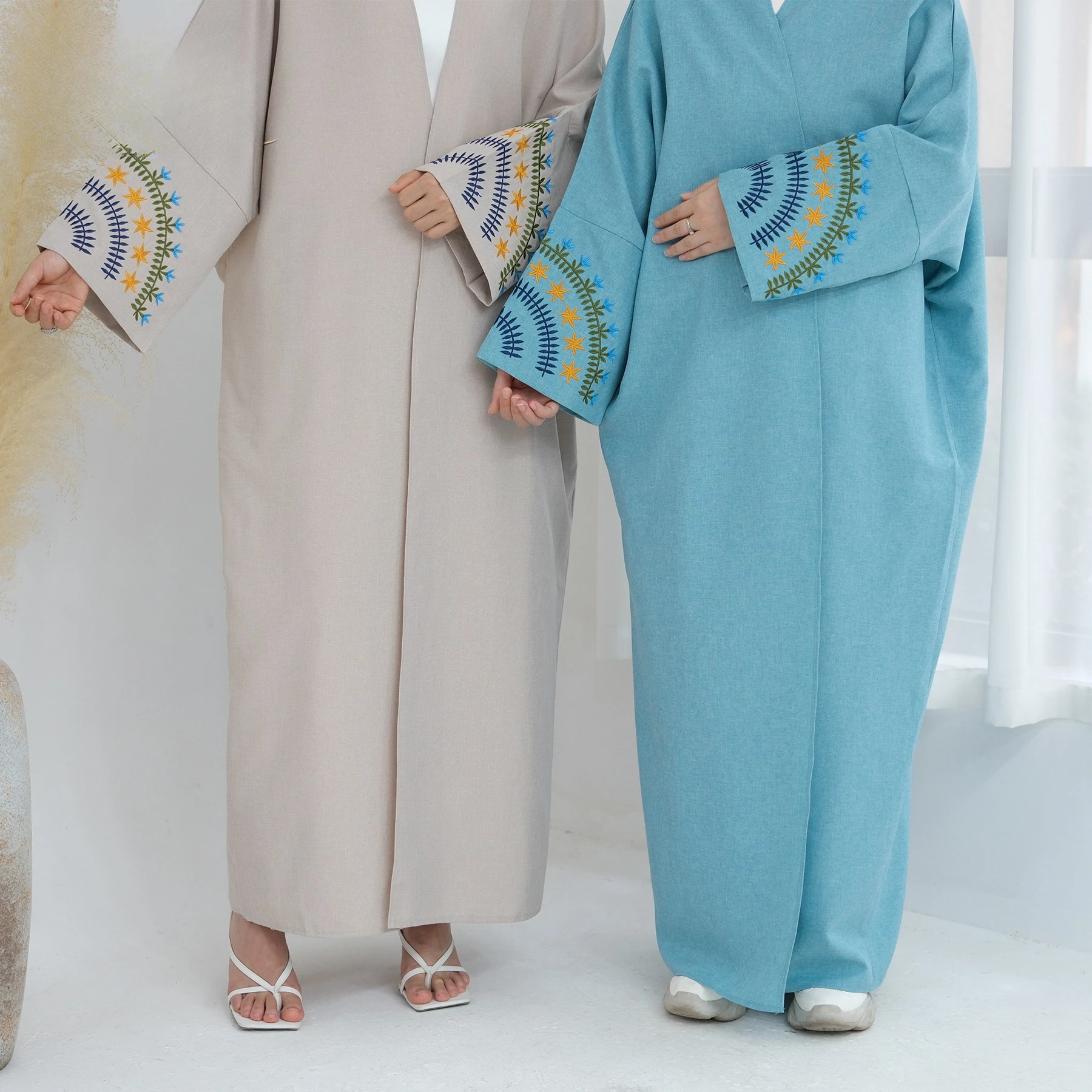 

Dubai Party Exquisite Embroidered Dress Robe