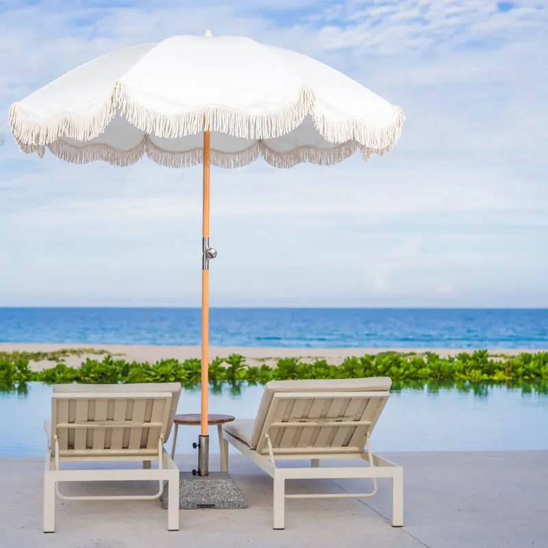 

Sunscreen tassel central column umbrella Outdoor portable wooden parasol B & B courtyard decoration large sun umbrella