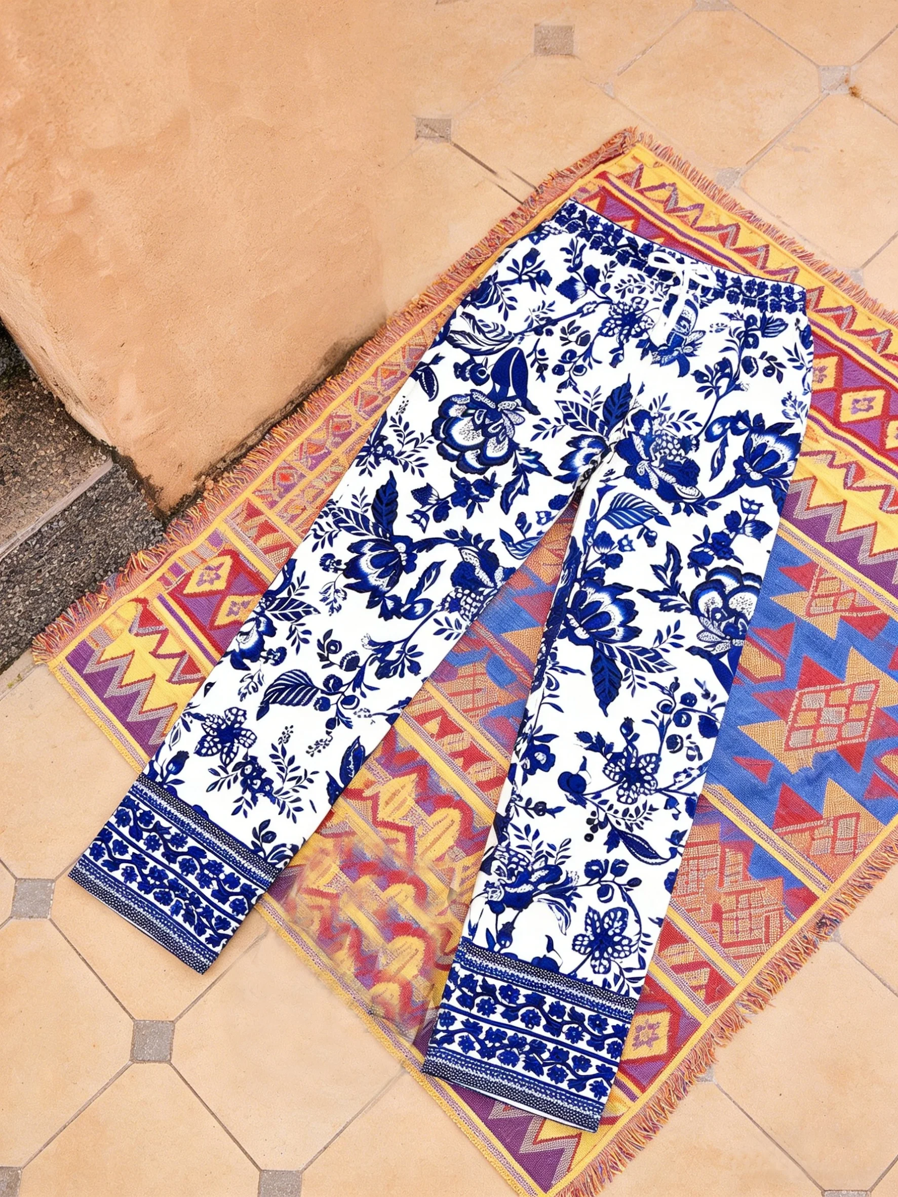 Ceramic Splicing Pattern 3D Printed Women's and Men's Casual Pants, Lightweight Summer Beach Travel Casual Pants