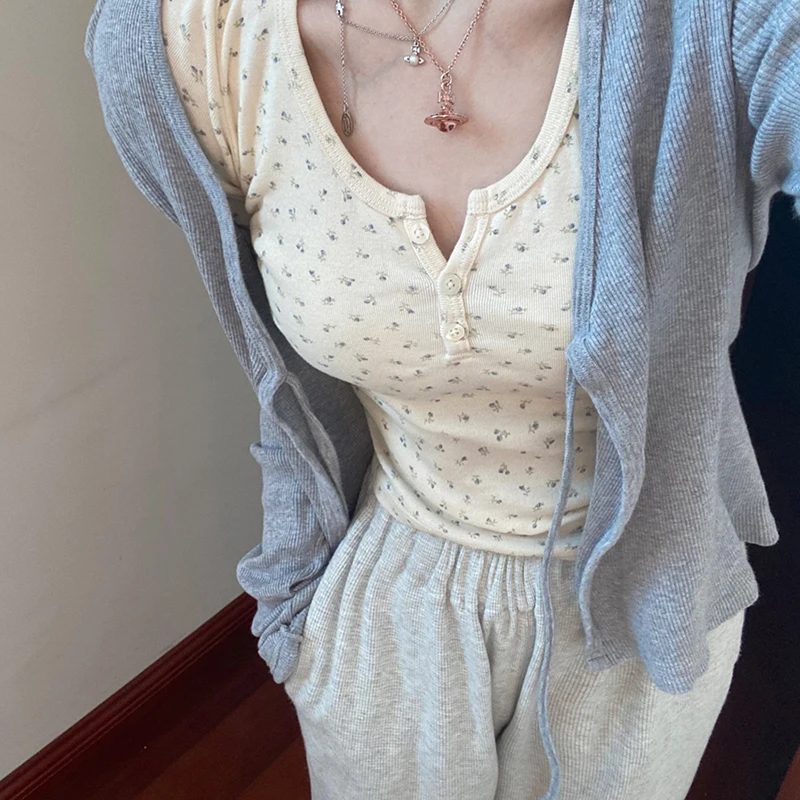 Summer Women Retro Floral U Neck Buttons Short Sleeve T-shirt Hottie Slim Crop Top