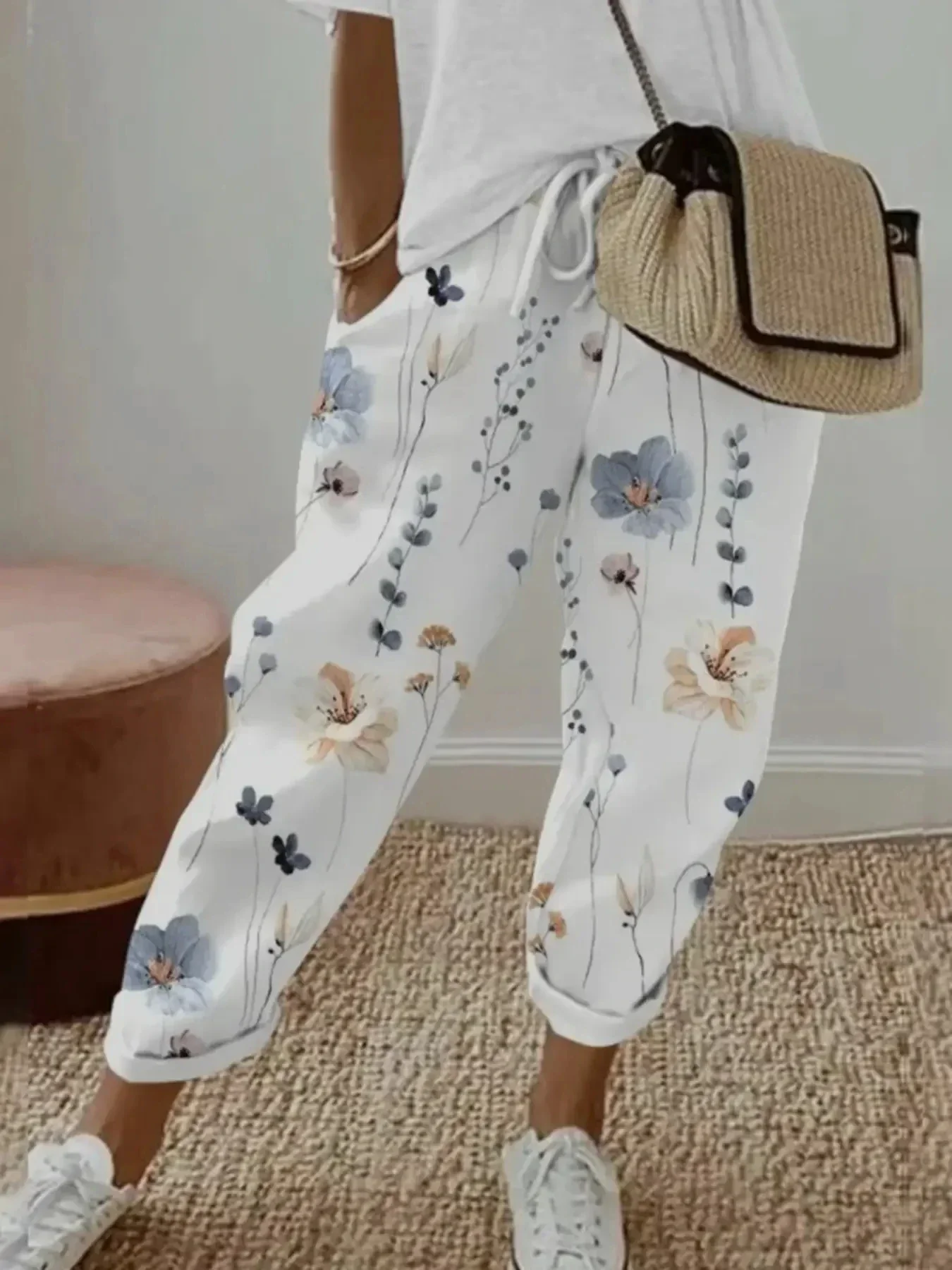 Plus Size Women\'s Floral Print Straight Elastic Drawstring Pocket For Commuting Casual Versatile Pants