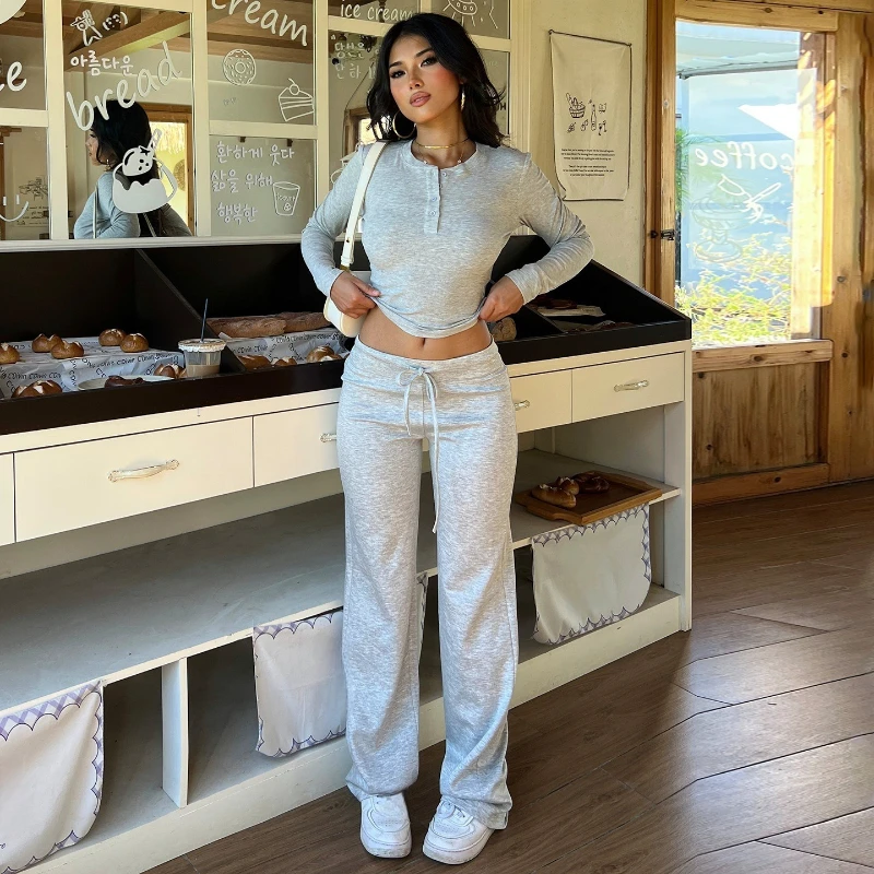 

2026 Autumn New Minimalist Casual Tight Fitting Long Sleeved T-shirt Top and Drawstring Tied Straight Leg Pants Two-piece Set