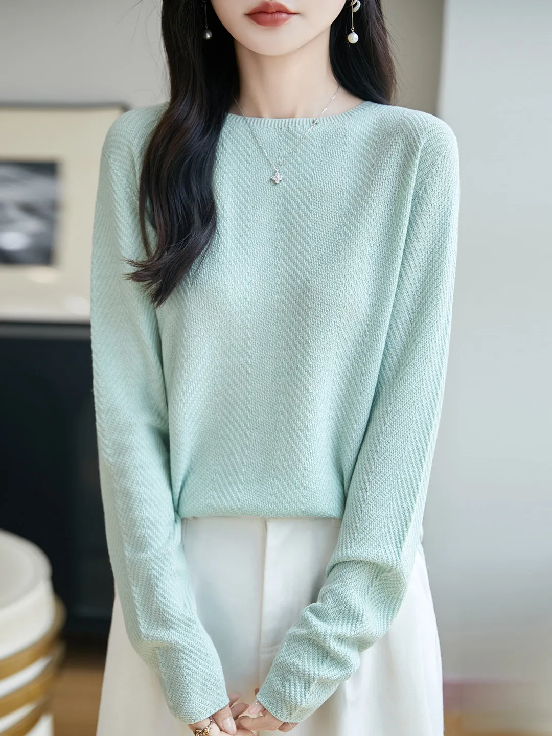 Soft Gentle Wind Seamless Extra Fine Knitted Wool Long Sleeve round Neck Sweater Women's Thin Overhead Bottoming Knitwear Simple