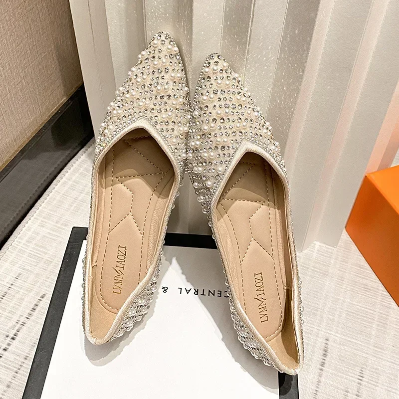 Diamond Pointed Boat  Flat  Female AutumnNew Fairy Shallow Mouth Soft Sole Large Size Women's Shoes 43