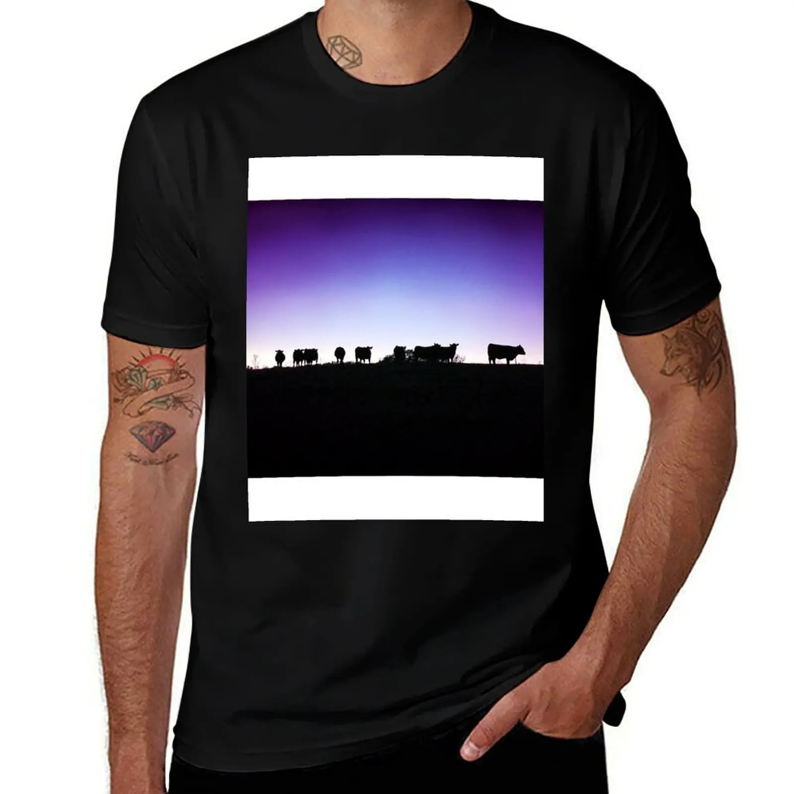 

Moo Cows on the Horizon T-Shirt oversize t-shirts man blacks oversized t shirts for men