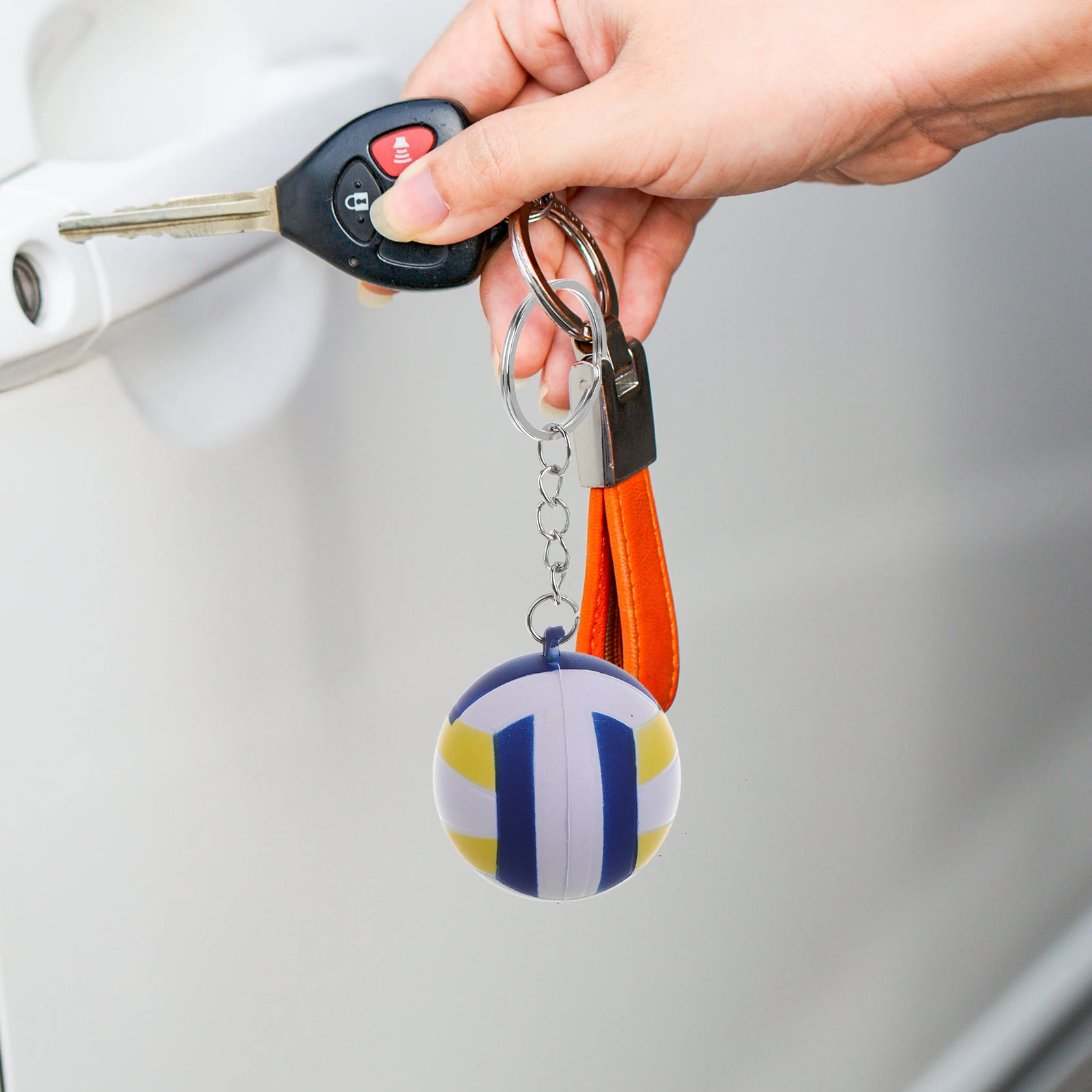 

5pcs Volleyball Keychains Mini Sports Key Ring Backpack Charms Party Favors For Kids Gym Bag Accessories Purse Charms Volleyball