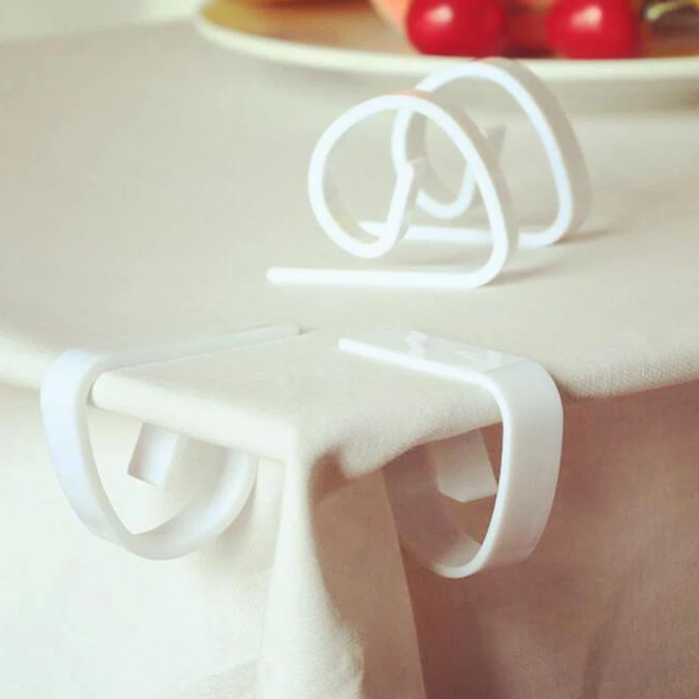 

24Pcs Tablecloth Clips Plastic Tablecloth Holders for Banquets Weddings Picnics Outdoor Use Table Cover Clips Plastic Clip