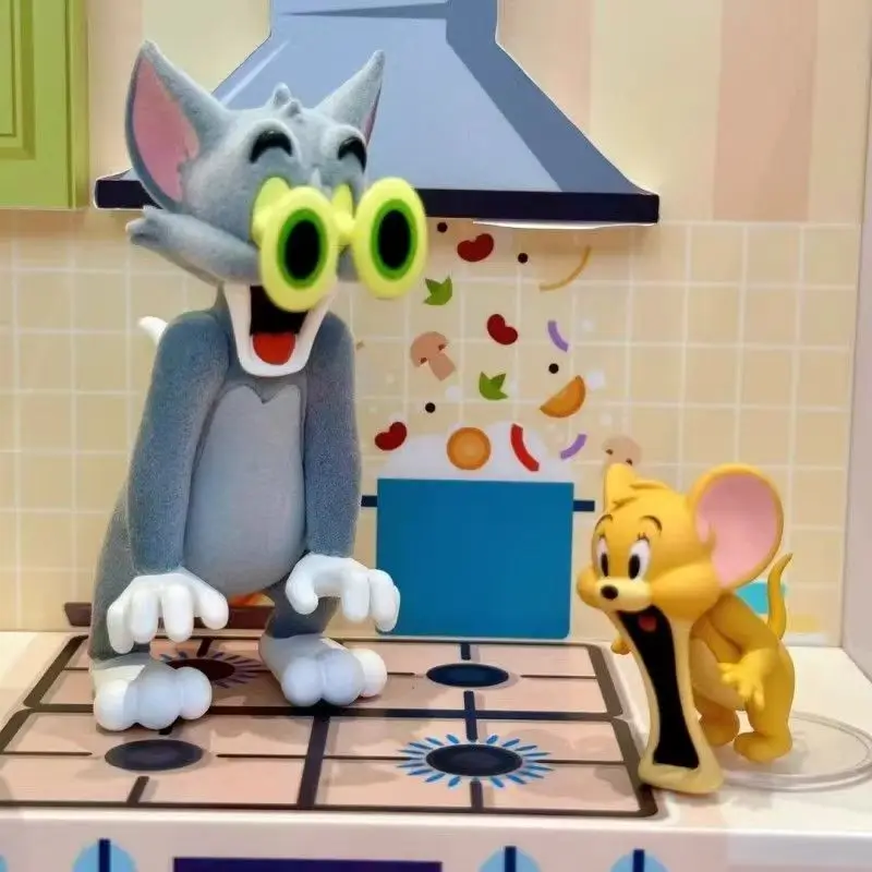 

Оригинальная очаровательная слепая коробка Тома и Джерри, коллекционные фигурки, 52 игрушки, фигурки кошек и мышей, модная слепая коробка, украшение автомобиля