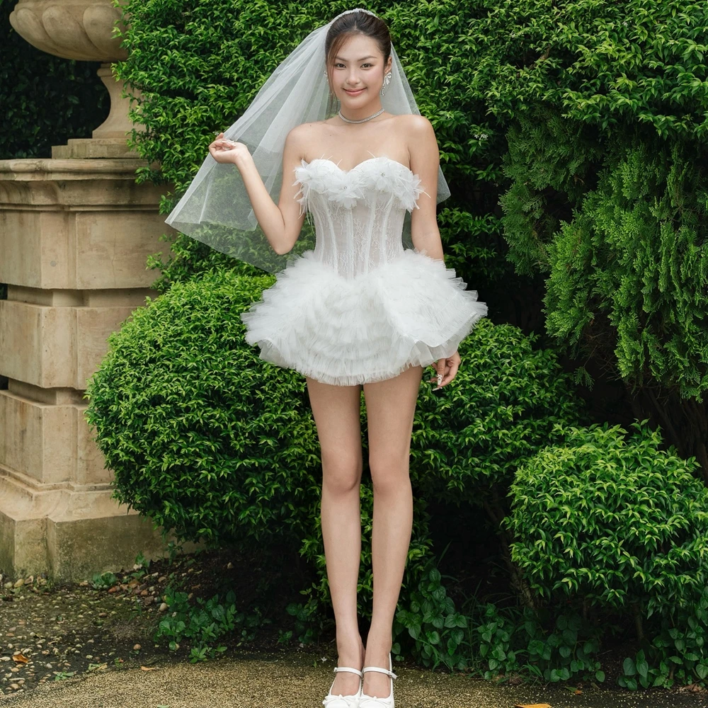 

Cute Strapless Mesh Lace Short Wedding Party Dress Puffy Ruffles Tulle Tiered Floral Prom Gowns For Bridal Elegant Guest Gown