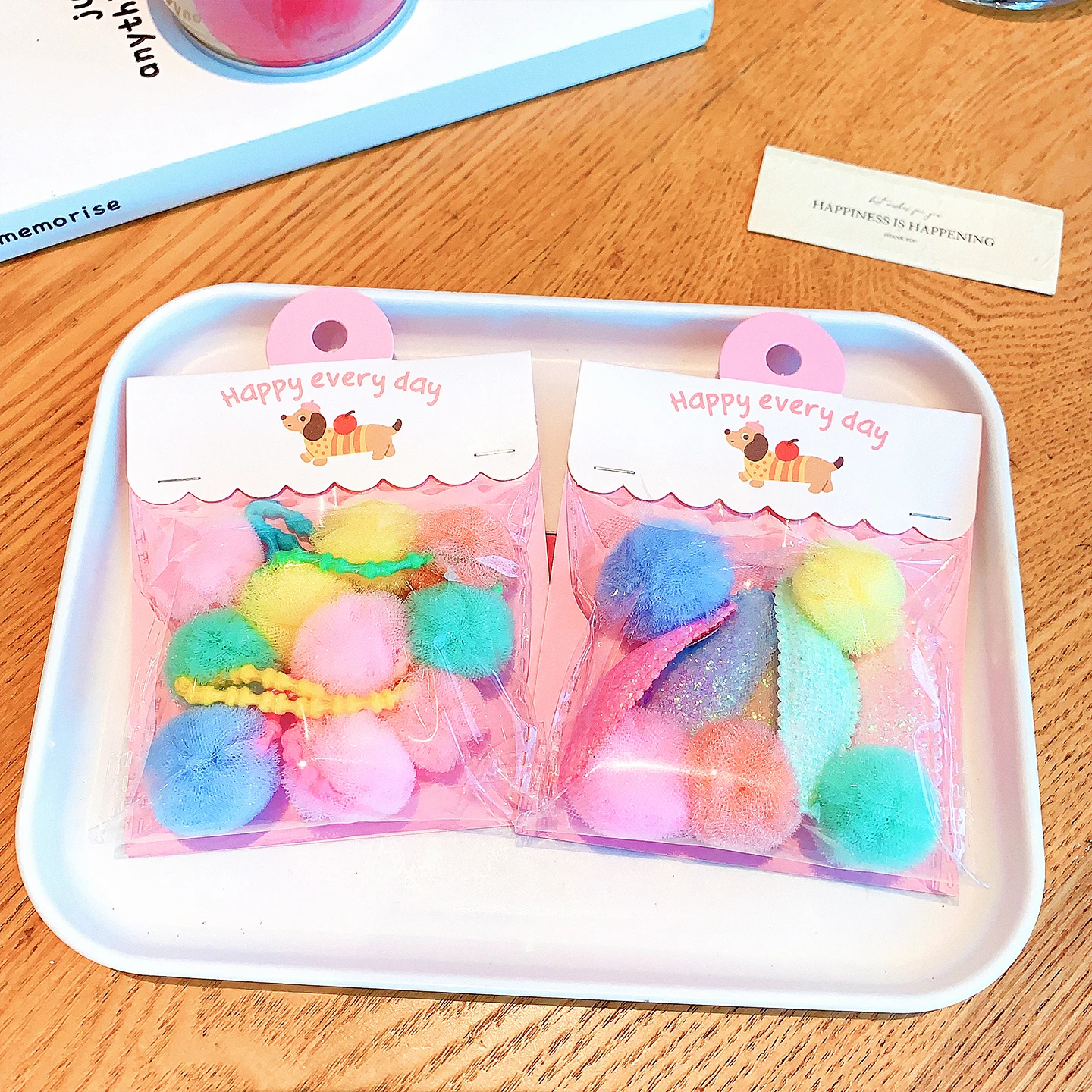 5 Stück/Set Niedliche Haarspangen in Pastellfarben für Frauen und Mädchen, Haarspangen mit Netz-Pom-Pom-Dekor, koreanische süße Haarnadeln, Accessoires – Detail 2