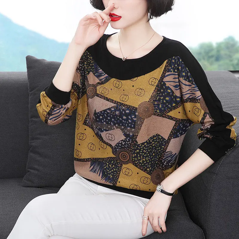 Vintage Printed O-Neck Spliced Diamonds Korean Blouse Women\'s Clothing 2022 Autumn New Oversized Casual Pullovers Commute Shirt