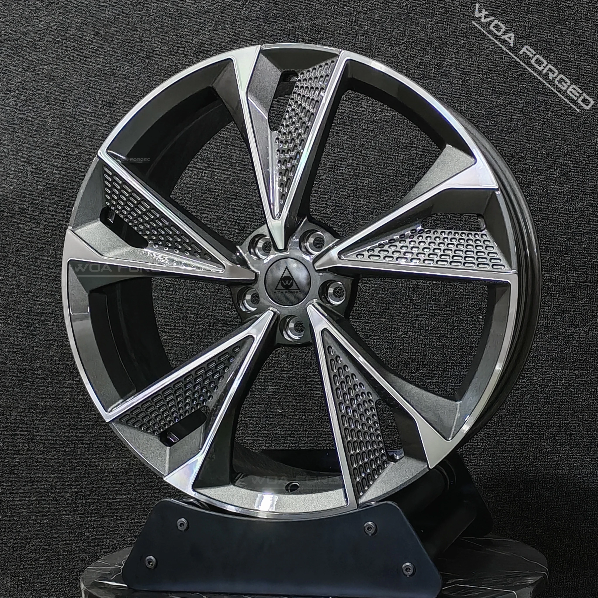 

Factory Wholesale Forged Aluminum Alloy Chrome Wheels for 17-21inch for Audi A4 A5 A6 A7 A8