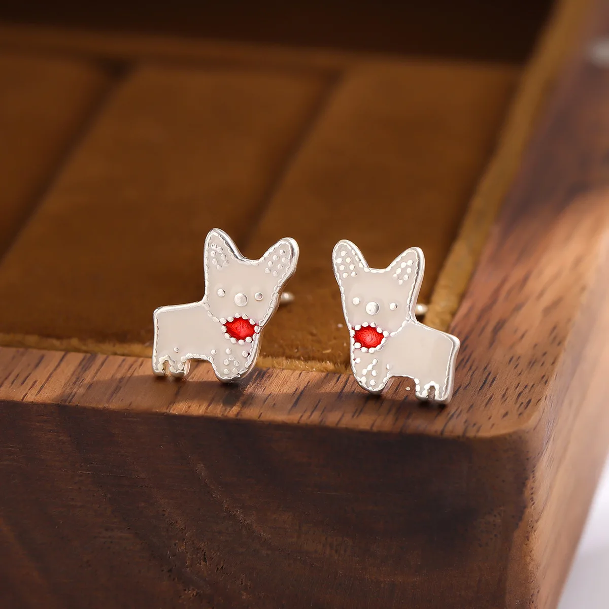 Fashion Cute Little Dog 925 Sterling Silver Jewelry Sweet Personalized Animal Stud Earrings  E135