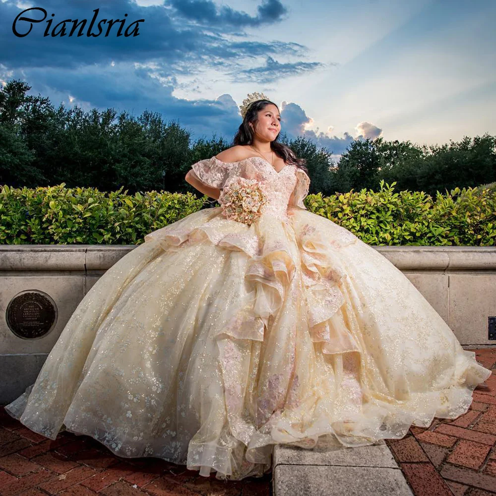 

Champagne Off The Shoulder Ruffles Quinceanera Dresses Ball Gown Princess Appliques Lace Corset Vestidos De 15 Años