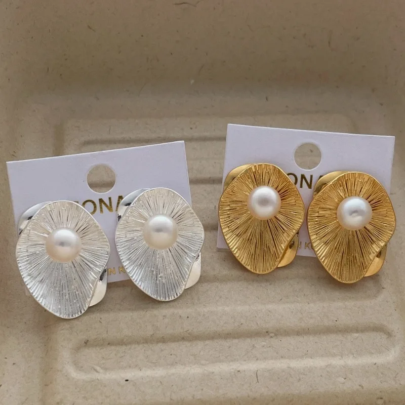 

Minar Simple Metallic Irregular Lotus Leaf Simulated Pearl Drop Earrings for Women Real Gold Silver Plated Copper Casual Jewelry