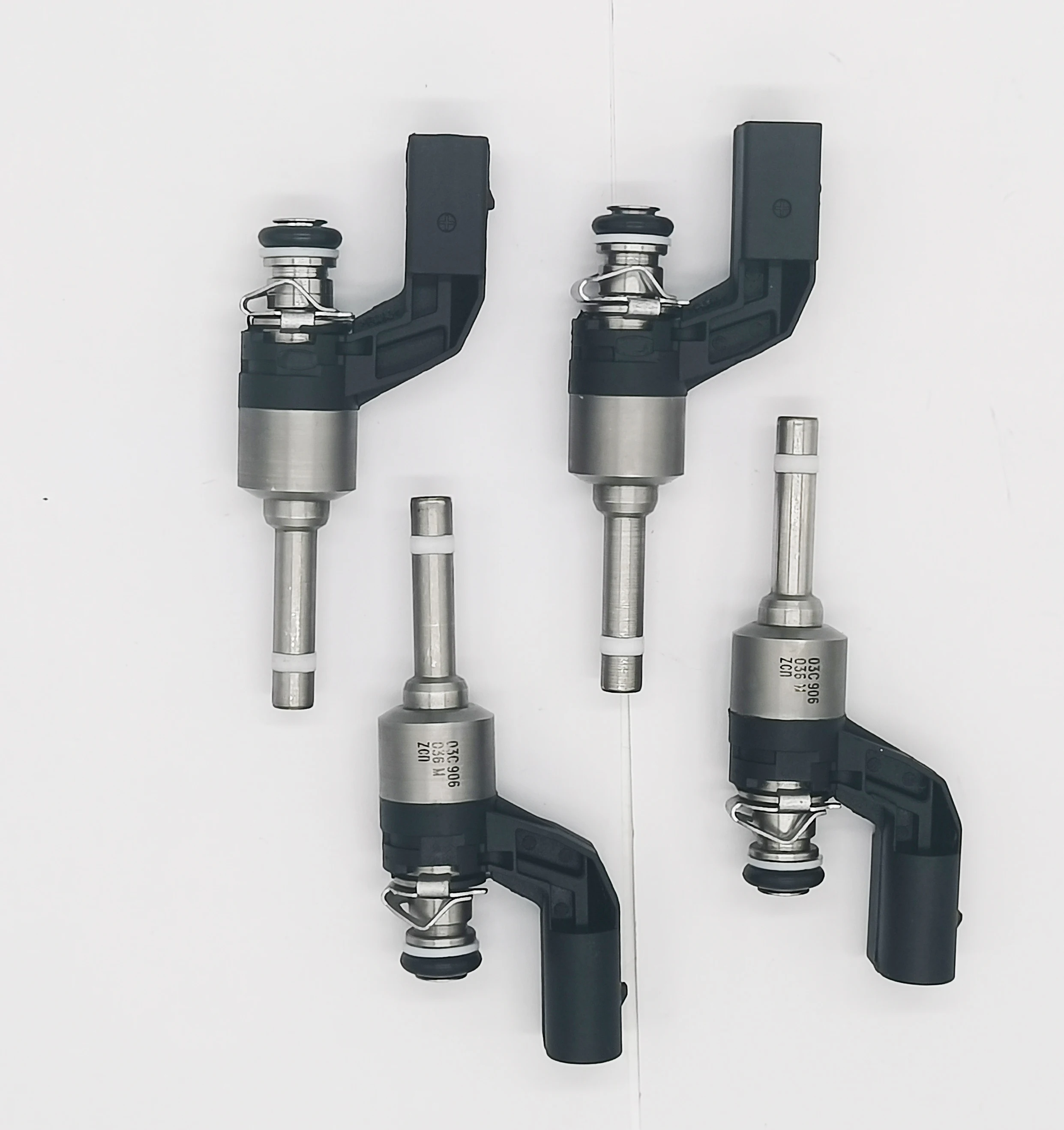 

4PCS Fuel Injector Nozzles 03C906036M 03C906036F For VW Jetta Golf Audi A1 SKODA 1.4T