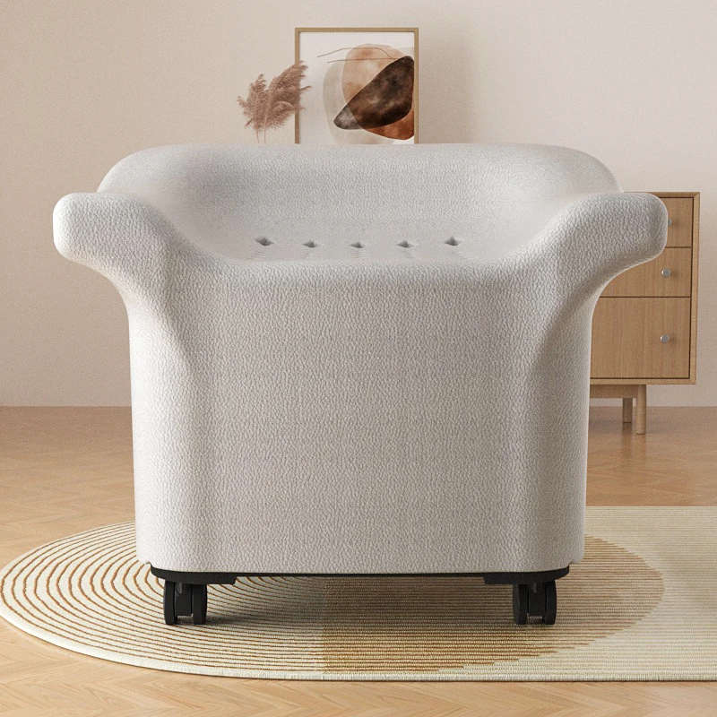 Unique Disability Bathroom Chair Ultralight Portable Plastic Shower Toilet Stool Wheel Small EPP Tamburete Ducha Furniture Home