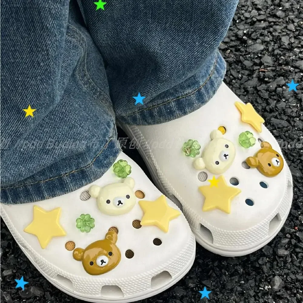 Kawaii Rilakkuma Good Fortune Clover zapato hebilla flor Linda decoración de zapatos accesorios Diy regalo de niña regalos de vacaciones