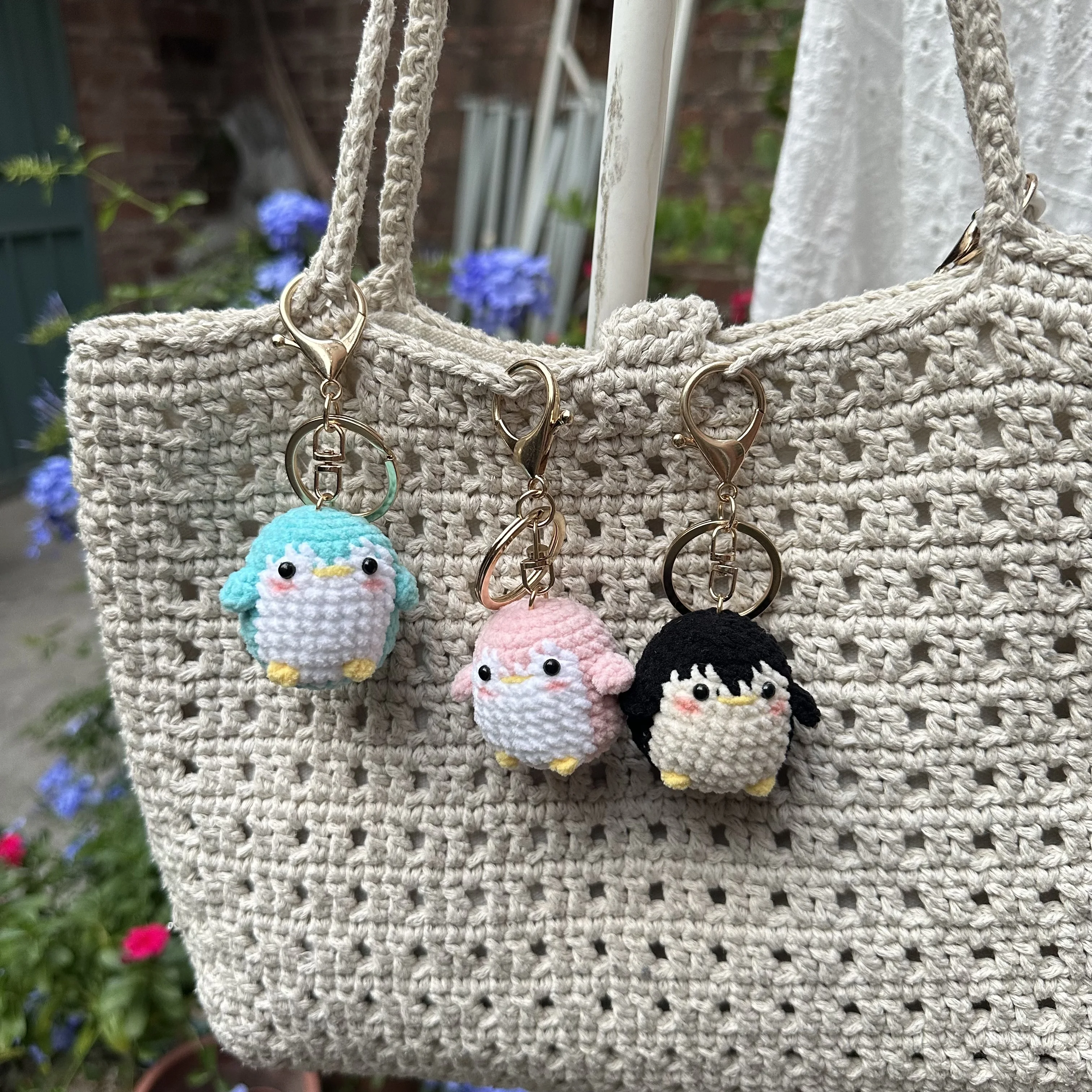 Finished Handmade Creative Cute Cotton Wool Penguin Doll Crochet Keychain Wholesale Knitting Bag Pendant Car Keyrings Wholesale