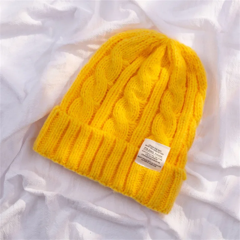 

Unisex Ribbed Knit Beanie Stretchy Slouchy Winter Hat Soft Thermal Couple Matching Cap for Cold Weather