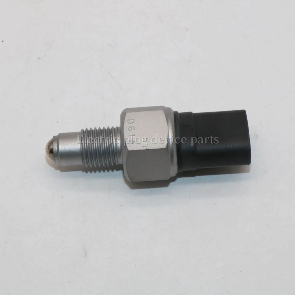MD730979 30874168 93860-36100 Reverse Light Switch for Mitsubishi 300 L200 Eclipse Lancer Hyundai Scoupe Accent Volvo S40 V40