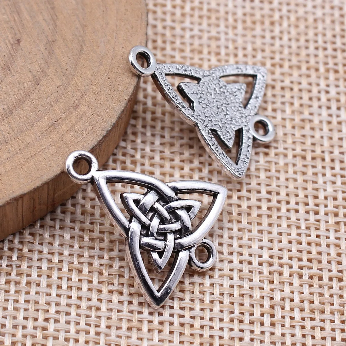 WYSIWYG 10pcs 24x20mm Antique Silver Color Celtic Knot Connector Pendant For DIY Jewelry Making Handmade Jewelry Findings