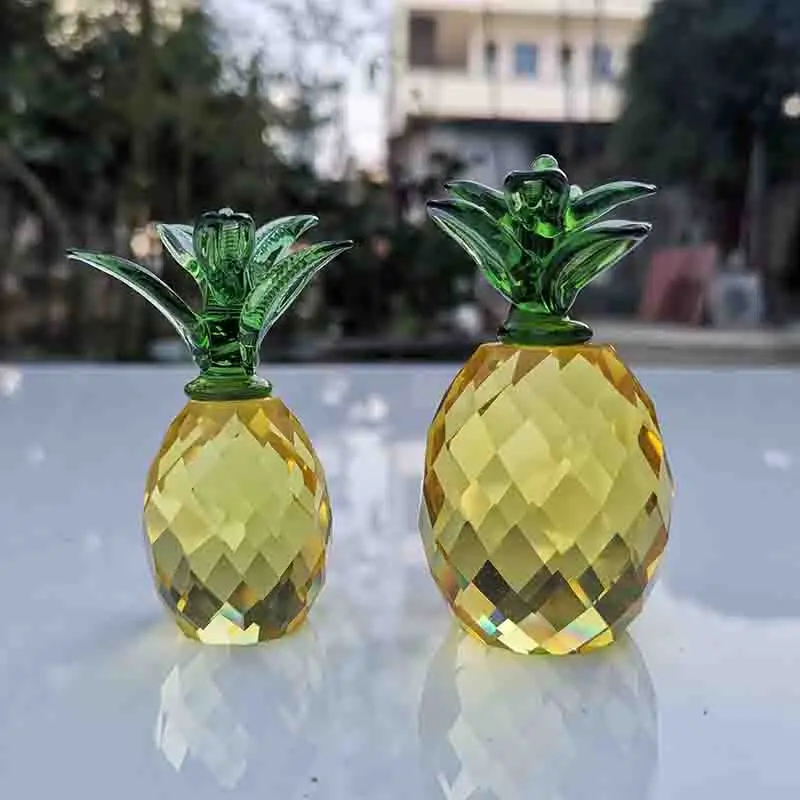30/40mm Crystal Pineapple Ornament Glass Fruit Figurine Party Wedding Christmas Gifts Creative Home Room Decoration Miniature