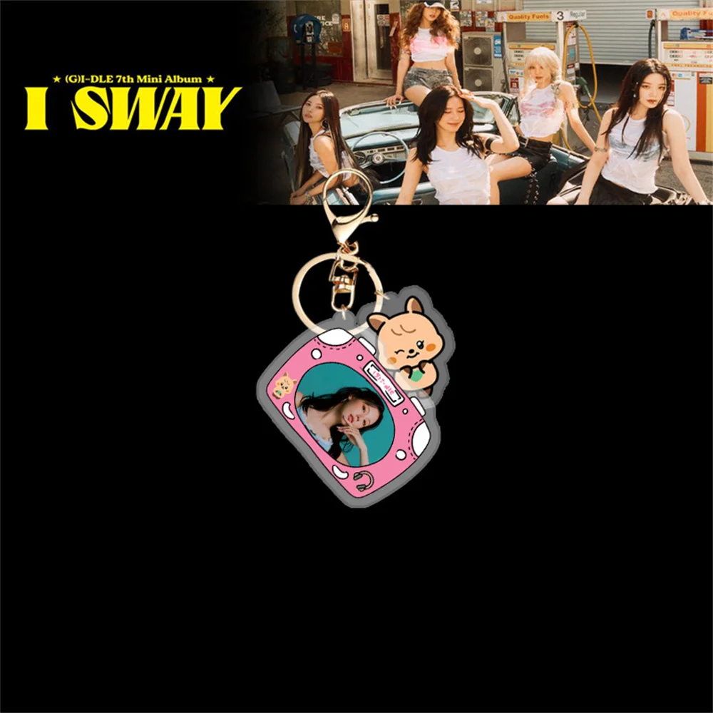 Kpop GIDLE Acrylic Keychain 2pcs/Set Album I SWAY Cartoon Cute Pendant Keyring Bag Accessories ShuHua Minnie YuQi Fans Gift