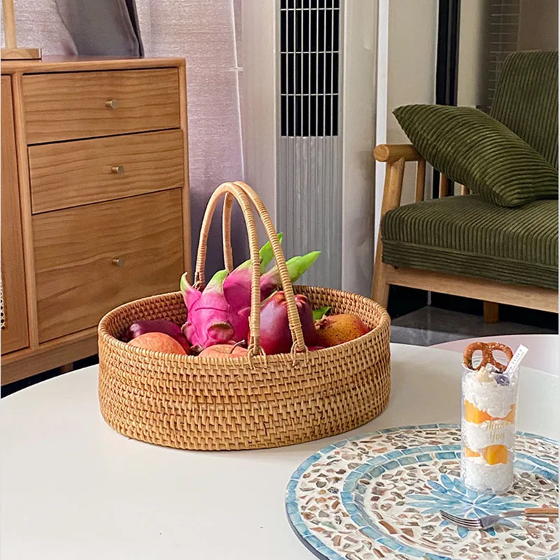 

Handmade Rattan Storage Basket With Handle Desktop Decoration Storage Baskets Candy Wedding Gift Box Fruit Sundries Organizer