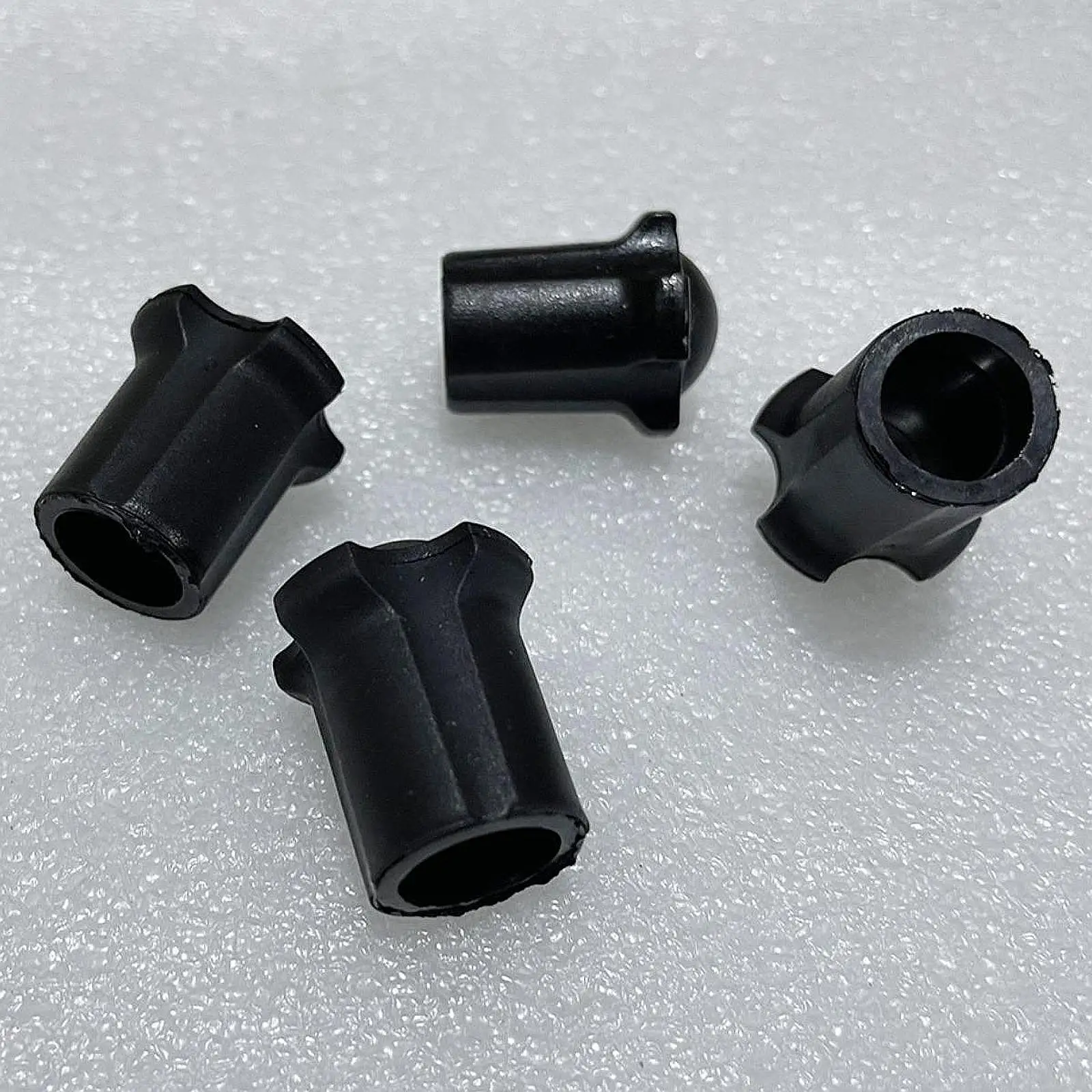 

4x чехлы на ножки стула, многоразовые резиновые защитные полы, носки для ножек стола, колпачки для ножек стула для офиса, сада, пляжа, патио, рыбалки