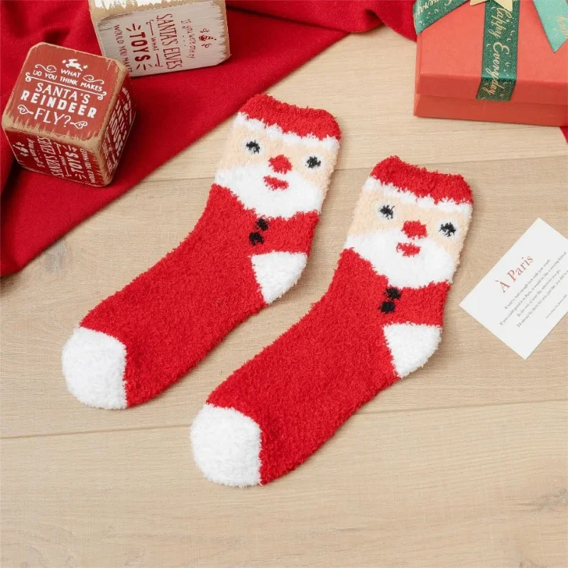 Chaussettes chaudes et optiques pour femmes, chaussettes de sol de couchage bonhomme de neige, lieux de Noël, sourire, hiver, 2025