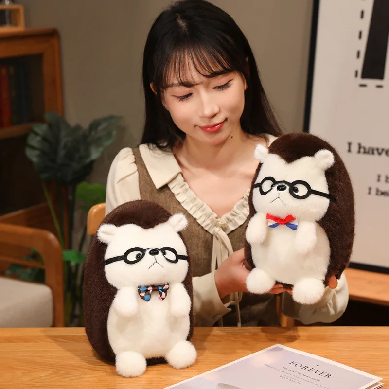 

Милая плюшевая игрушка-ежик 27 см, имитация ежика с бантиком, мультяшная плюшевая игрушка-ежик, подушка-обнимашка для детей, мягкая игрушка, подарок на день рождения