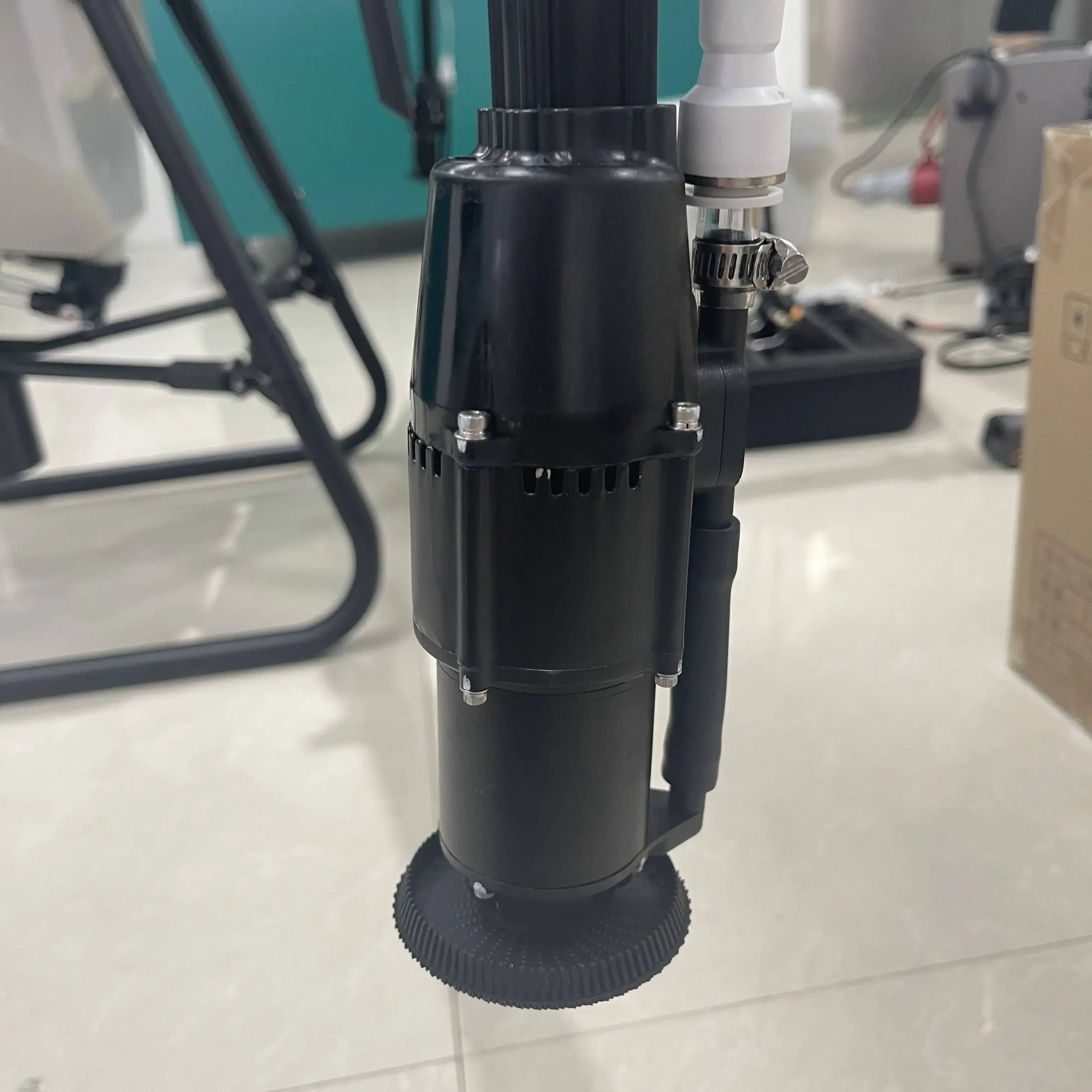 Dual-Atomizing Centrifugal Nozzle New Type of Centrifugal Nozzle with Adjustable Angle