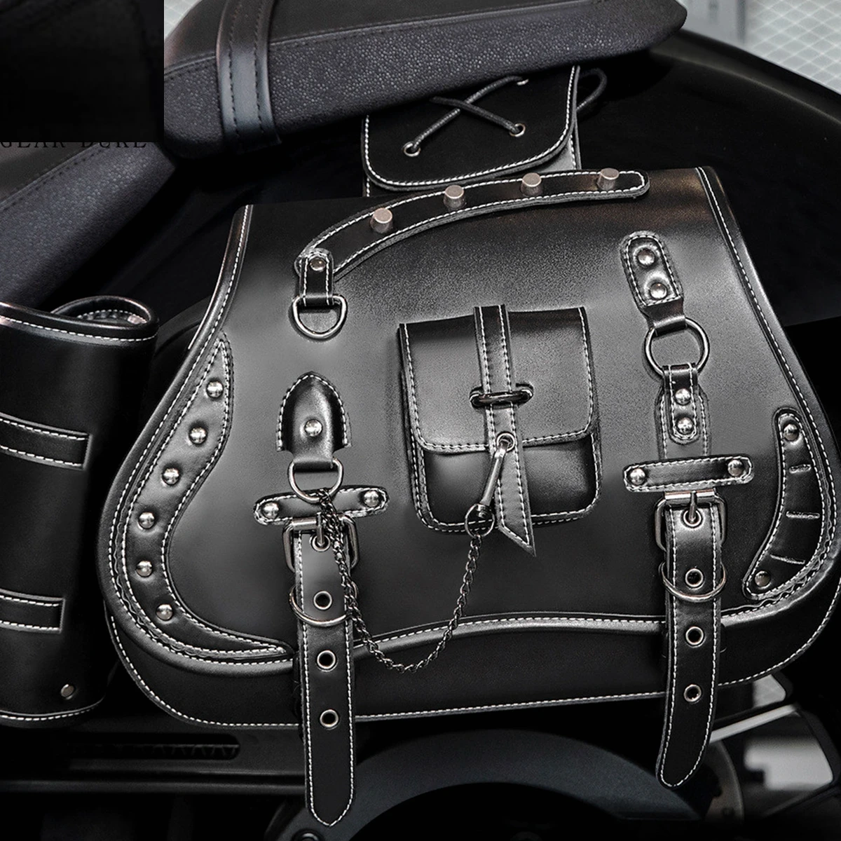 Motorcycle Saddlebags PU Leather Side Tool Pouch Gloves Luggage Saddle Bags Vintage Brown Universal