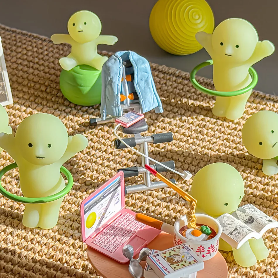 Überraschungsgeschenk Fitness-Übungs-Serie Mehrere Puppen Grün Nachtleuchtende Mysteriöse Blindbox Actionfiguren Dekorationsmodell