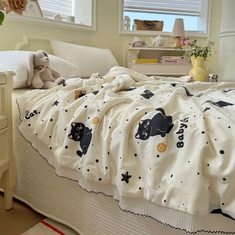 

2025 Korean Kawaii Cat Quilt - Princess Ruffles Washed Cotton, Cooling Air-Con Blanket for Girls (Simple & Cute)