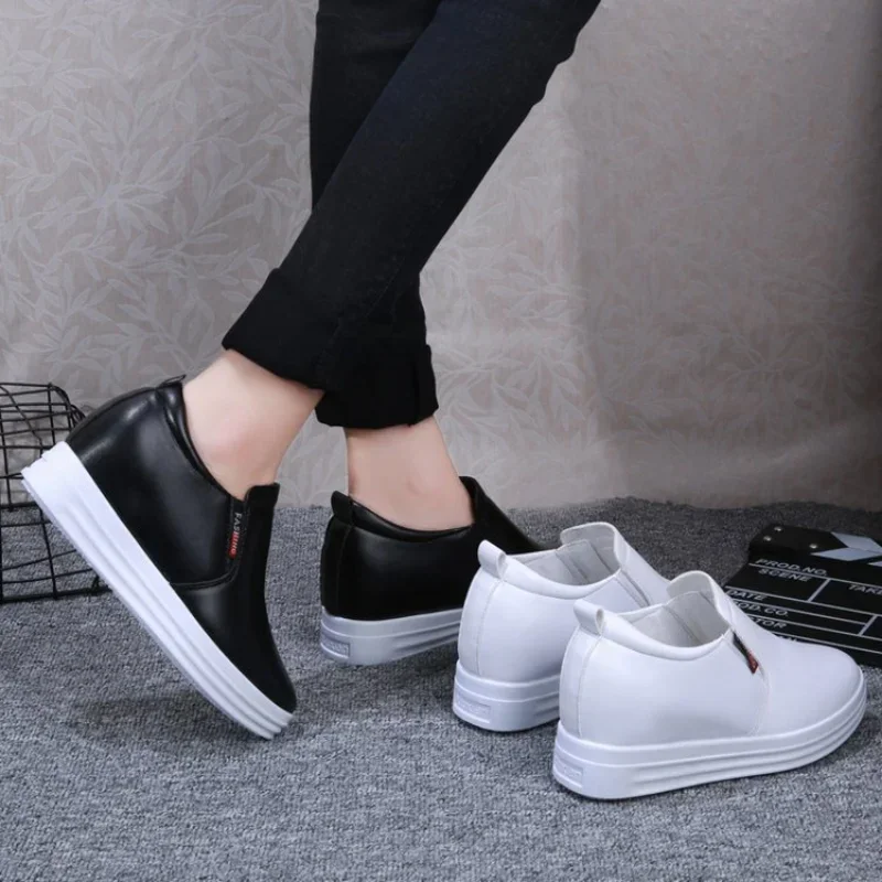 2023 Women Casual Shoes New High Heel Lady Women's Sneakers Leisure Platform Wedge Height Increasing Loafers Sneakers