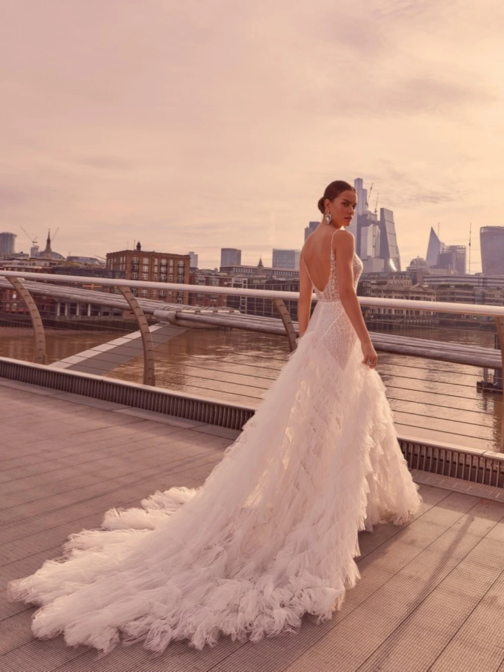 Sexy Spaghettibandjes Backless Bruid Gewaad Sparkly Pailletten Bruidsjurk Elegante A-lijn Plooi Lange Trouwjurk Robe De Mariée