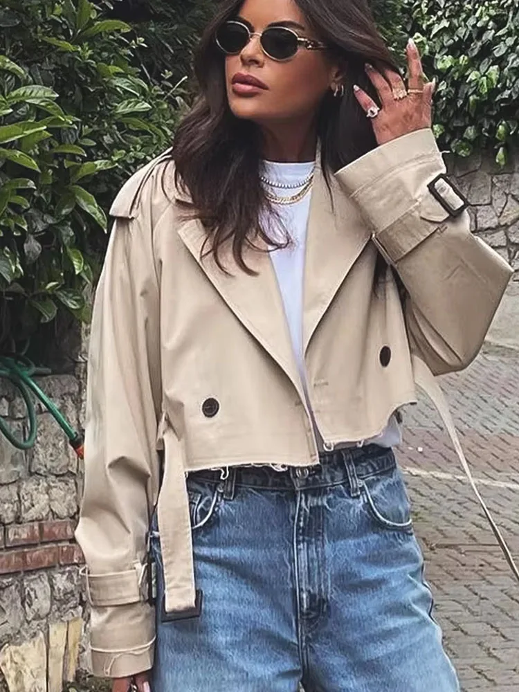 Traf-レディースkhakiクロップドコート、長袖コート、シックなトップス、女性のカジュアルウェア、ヴィンテージストリートウェア、単色、秋のファッション、2023