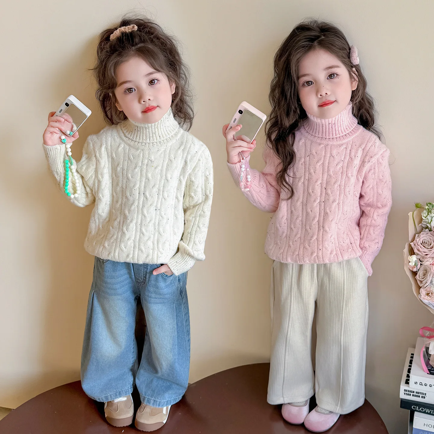 

Girls' Velvet Color Dot High Neck Fried Dough Twists Sweater Autumn and Winter 2025 New Children's Korean Little Girl's Sweater