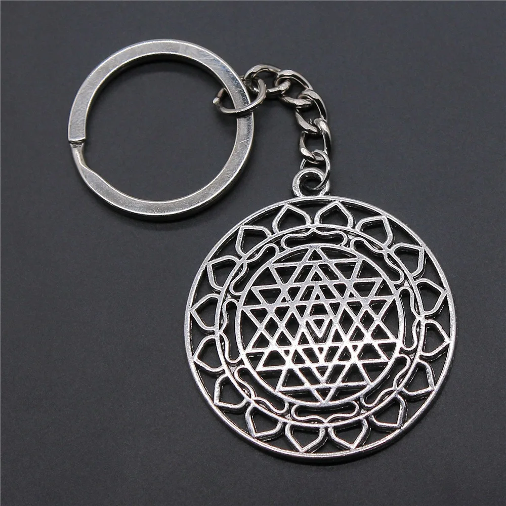 Woemn Men Keychain Dropshipping Antique Silver Color 44x40mm Sri Yantra Pattern Pendant Keyring Gift