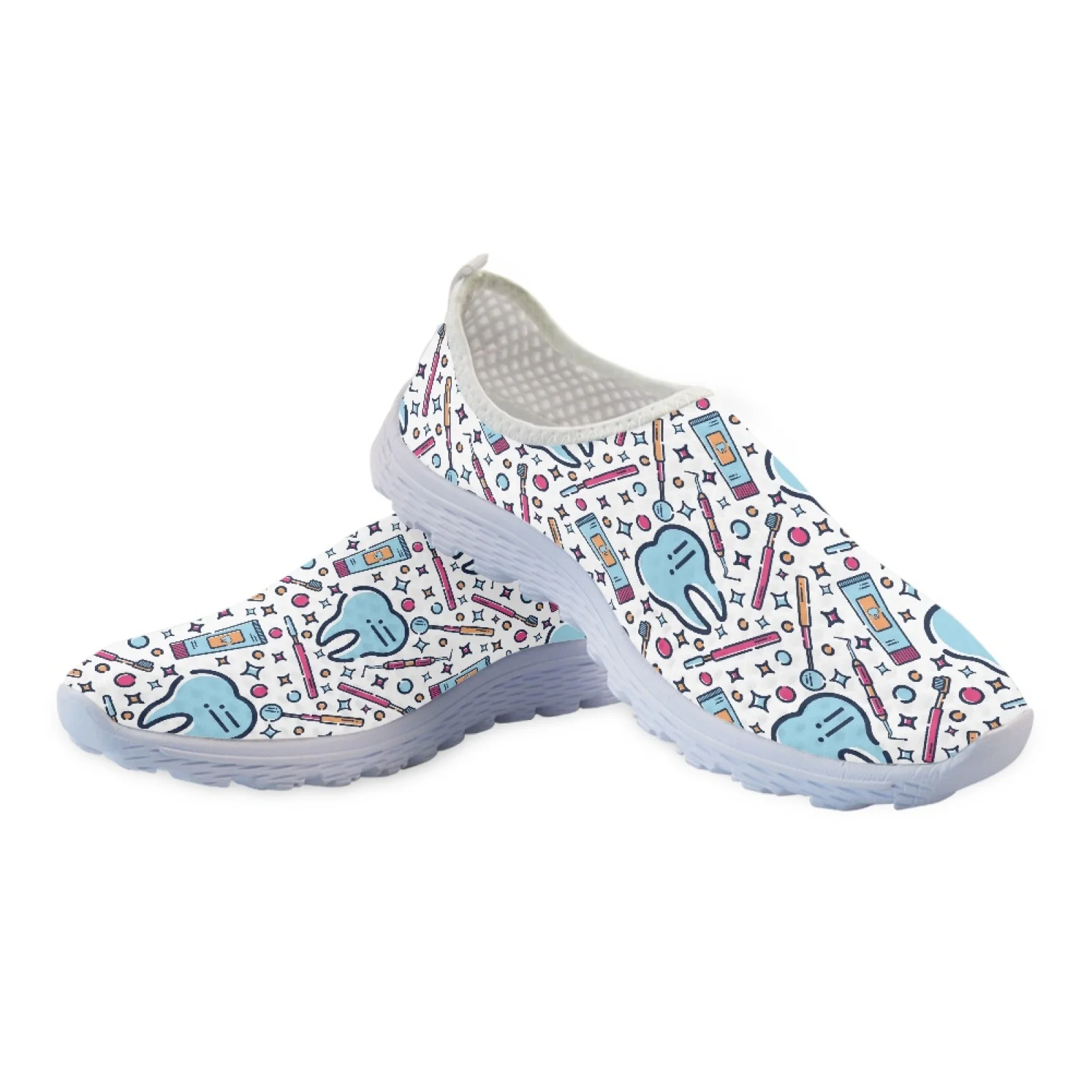 Belidome scarpe da dentista carine per le donne Casual Slip On Sneakers dentali scarpe da passeggio traspiranti mocassini in rete Zapatos Para Mujeres