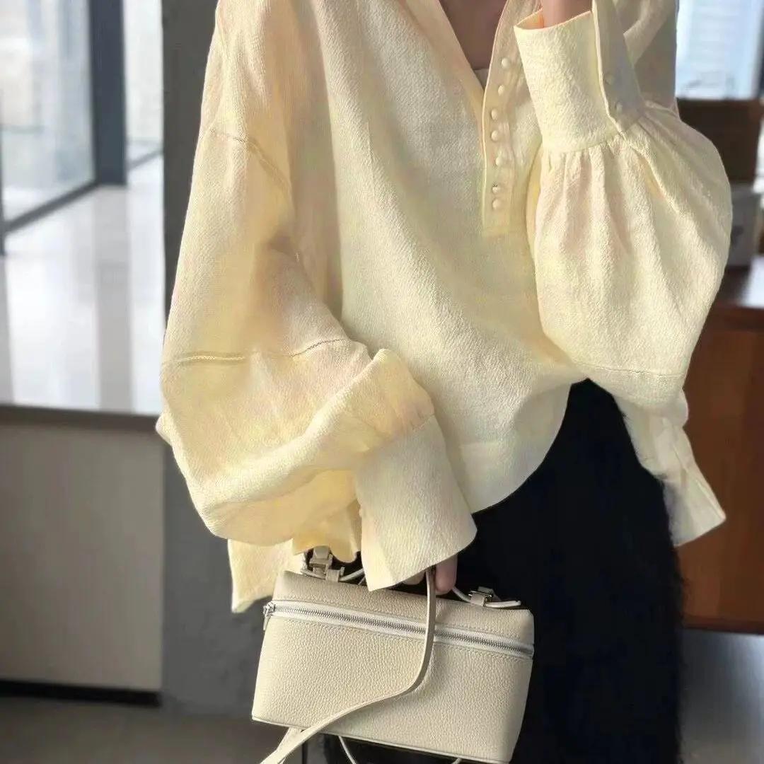 

Элегантная свободная рубашка с длинным рукавом и V-образным вырезом, простая и стильная, белая