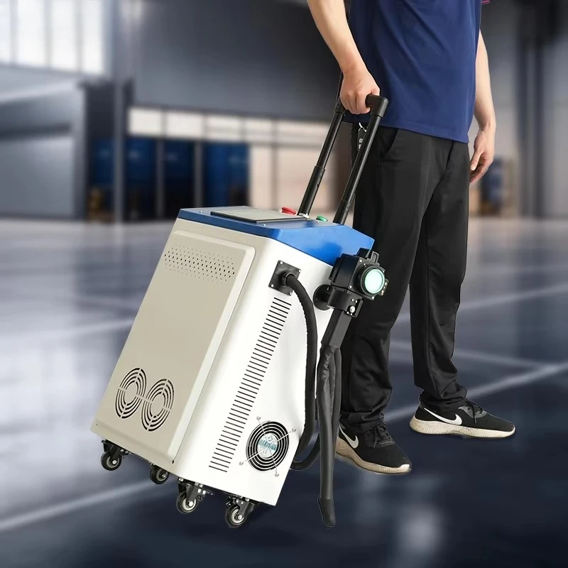 حالة جديدة 100 واط إزالة الصدأ آلة إزالة الطلاء الصدأ الأكثر شعبية 200 واط 300 واط آلة تنظيف الألياف النبضية