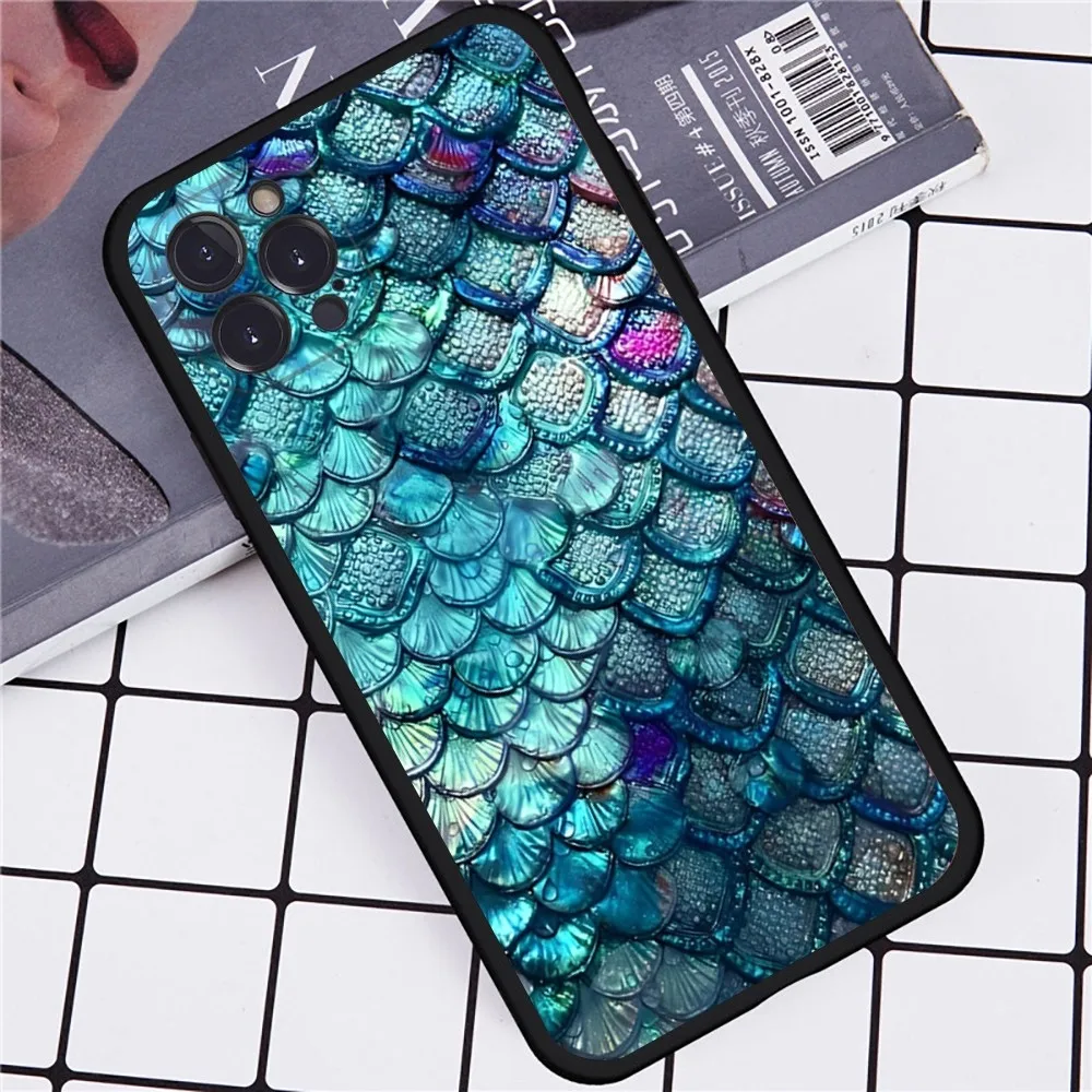 Color pink Fish Scale Pattern Mermaid Phone Case For iPhone14 11 12 13 Mini Pro XS Max Cover 6 7 8 Plus X XR SE 2020 Funda Shell