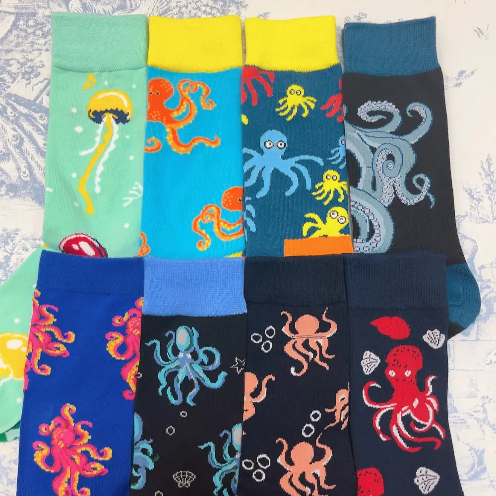 Adult Crew Unisex Cartoon Squid Calamary Octopus Socks Scaleph Jellyfish Jelly Blubbe Seafood Market Aquariumenir Fun Gift Sox