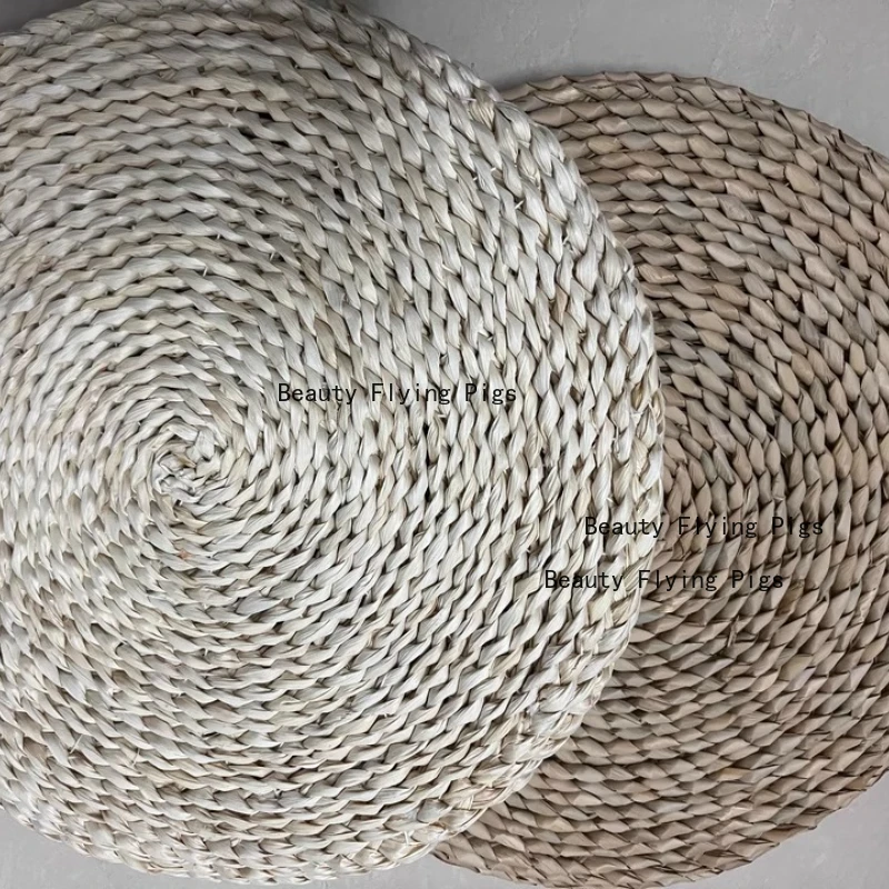 Japanese Style Corn Husk, Futon, Grass Mat, Round Tatami Cushion on The Ground, Portable Cushion for Home Use, Meditation Mat