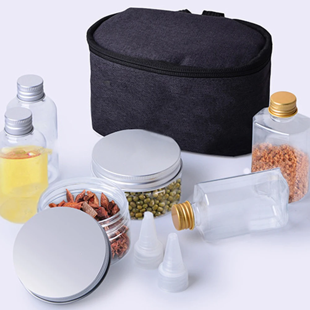 

Outdoor Seasoning Bottle Set Salt and Pepper Shaker Polyester Portable Kitchen Bottles