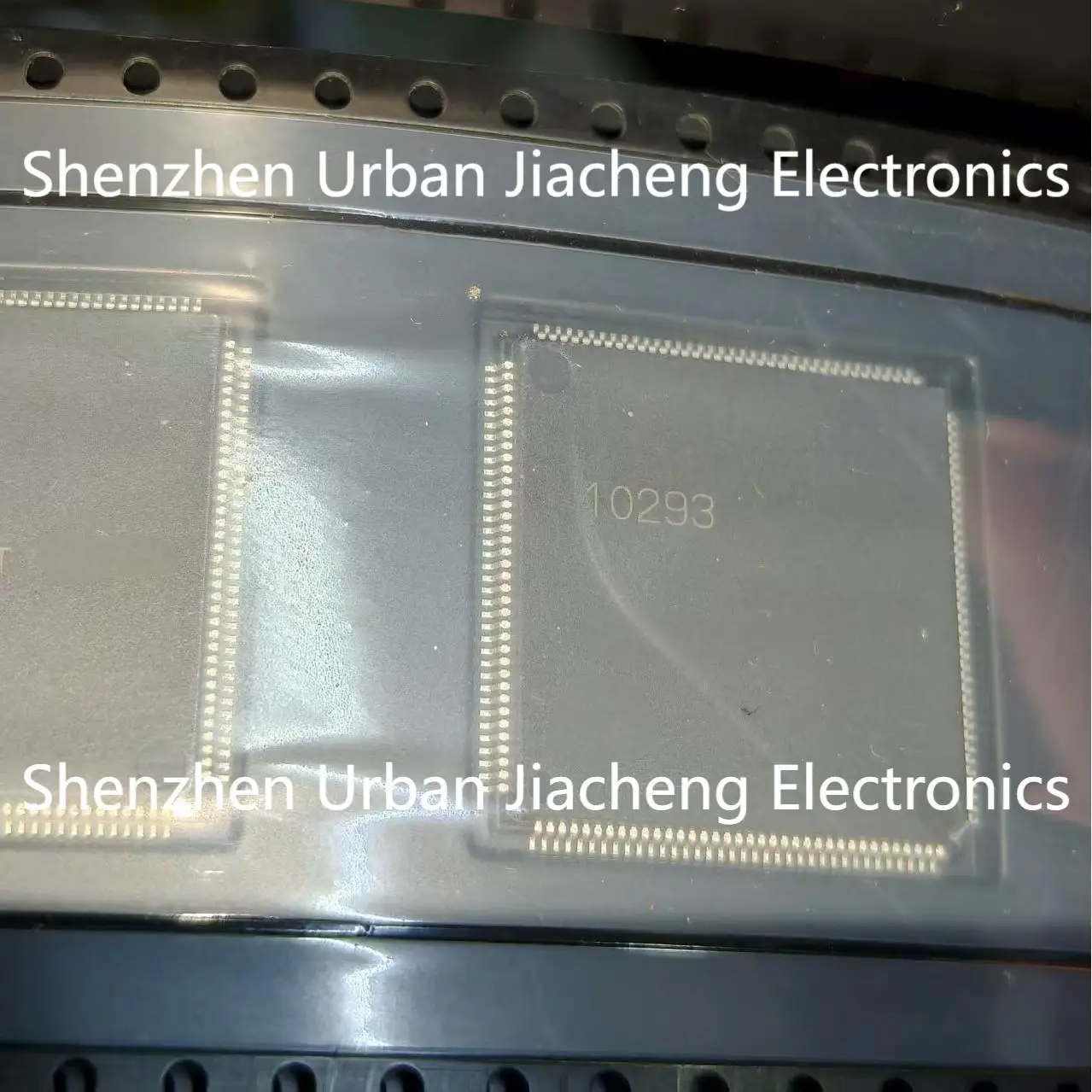 

Совершенно новый R7F7010293AFP шелковая ширма 10293 QFP-144 чип компьютерной платы IC интегральная схема